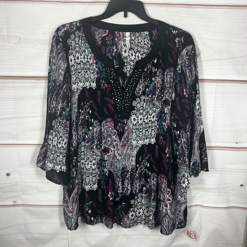 NY Collection Top Womens 2X Black Paisley Studded Pleated Blouse Tunic Pullover